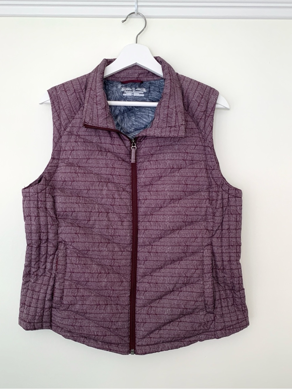 Royal Robbins Trinity Down purple Puffy Puffer vest herringbone pattern print